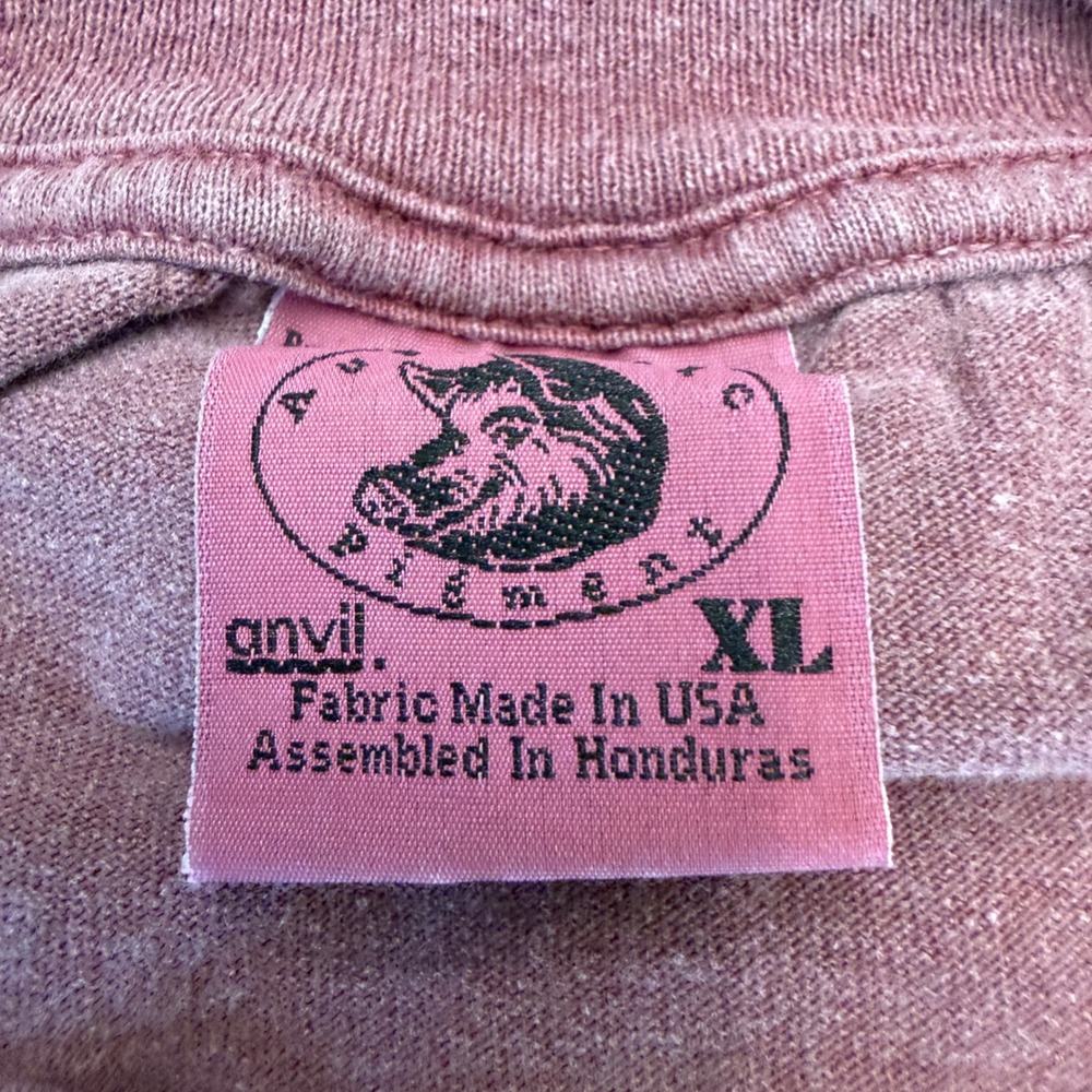 Vintage Anvil Hike Naked Bare Ass Trail Guides Colorado T-Shirt Mens XL Mauve - Picture 3 of 7